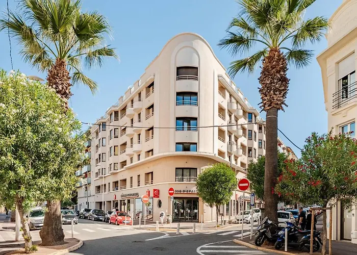 Juan-les-pins Moderne Studio, Sea View 昂蒂布