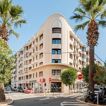 Juan-les-pins Moderne Studio, Sea View アンティーブ
