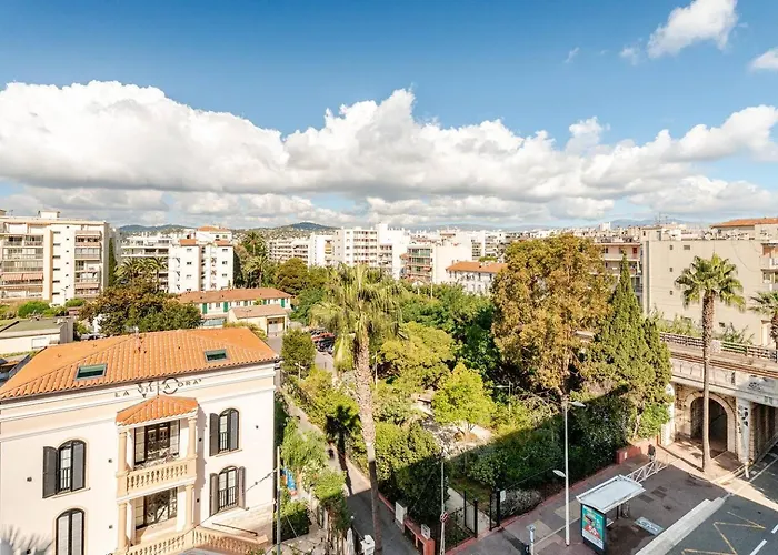 Apartment Juan-les-pins Moderne Studio, Sea View